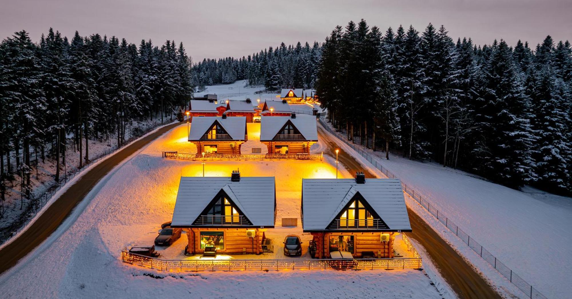 Kompleks Gazdowka - Domki Rabka-Zdroj Ponice Exteriér fotografie